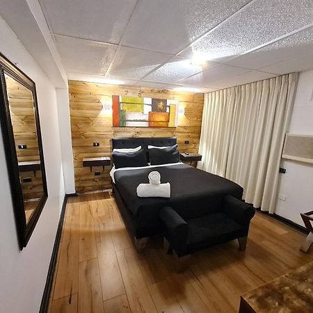 Tremo Santa Maria 281 Hotel Santiago Luaran gambar